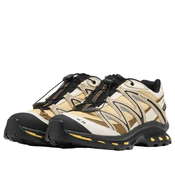 XT-QUEST Gore-Tex “Sahara Sun White Pepper”