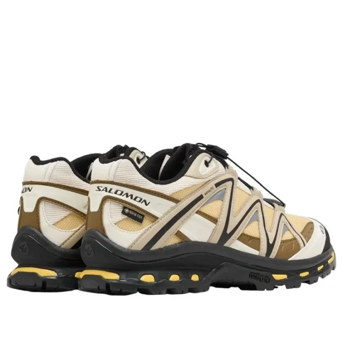 XT-QUEST Gore-Tex “Sahara Sun White Pepper”